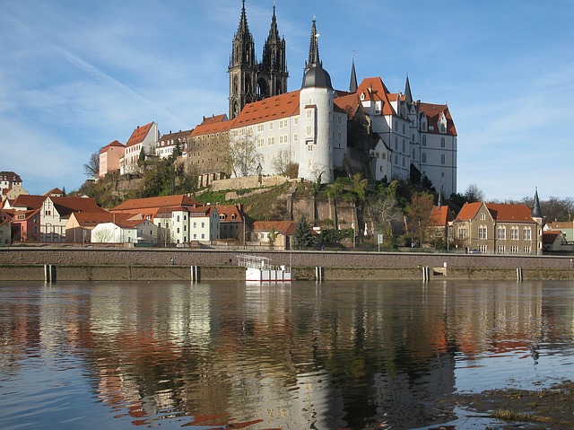 meissen-1191309_640