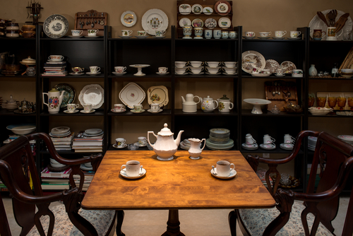 Donald Z/Shutterstock.com